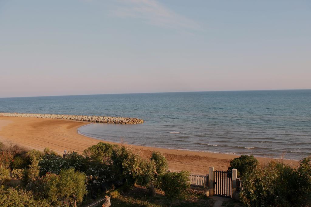 Villa Eva Sul Mare Area "A" 포쟐로 객실 사진