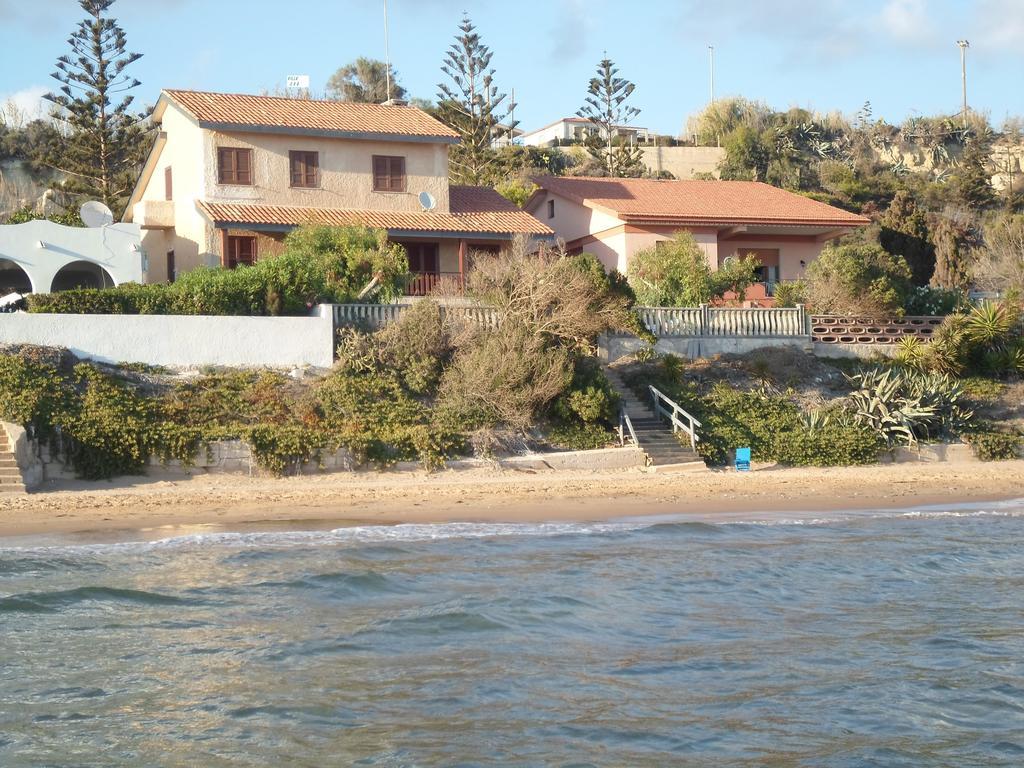 Villa Eva Sul Mare Area "A" 포쟐로 객실 사진